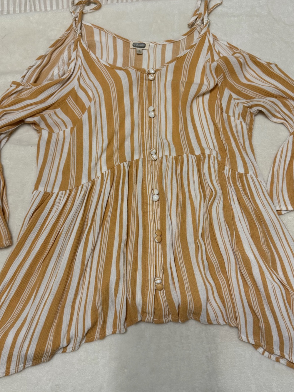 Gimmicks Striped Button-Front Detail Women’s Top in Mustard and White